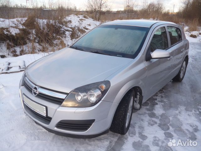 Разбираю Opel Astra H Опель Астра Ш седан, хетчбе