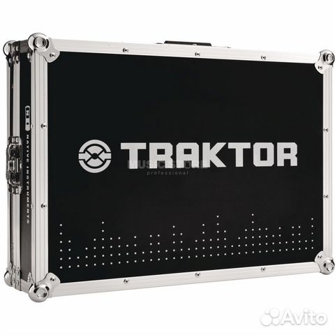 Контроллер Traktor kontrol s4 с flightcase