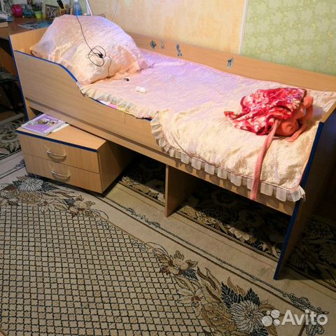 Кровать Кровать