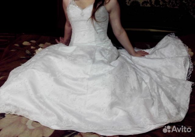 Продам потрясающее свадебное платье