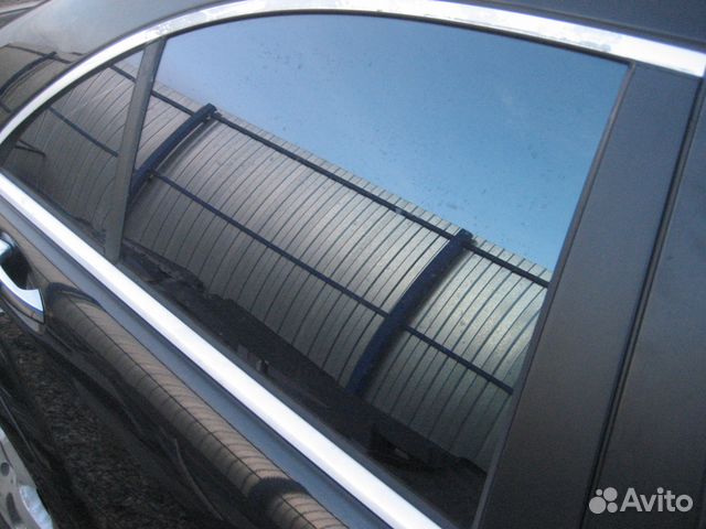 Стекло заднее правое мерседес w221 Стекло заднее правое мерседес w221