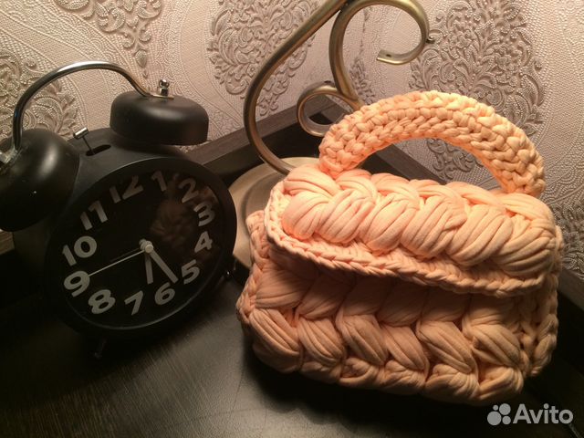 Изделия из трикотажной пряжи Изделия из трикотажной пряжи