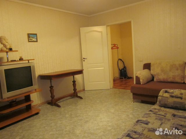 2-к квартира, 70 м², 2/6 эт.