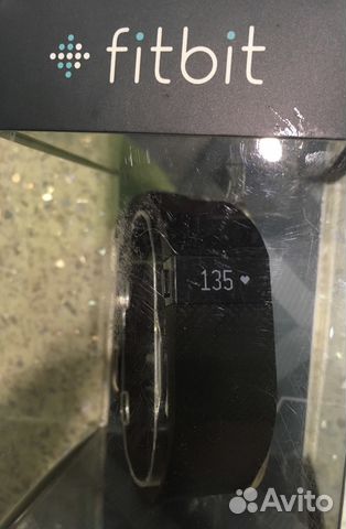 Фитнес часы FitBit ChargeHr новые абсолютно Фитнес часы FitBit ChargeHr новые абсолютно