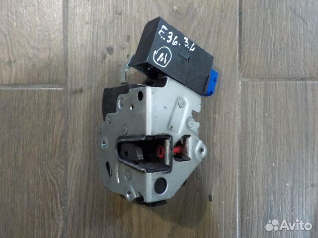 Замок двери Bmw e36 Замок двери Bmw e36