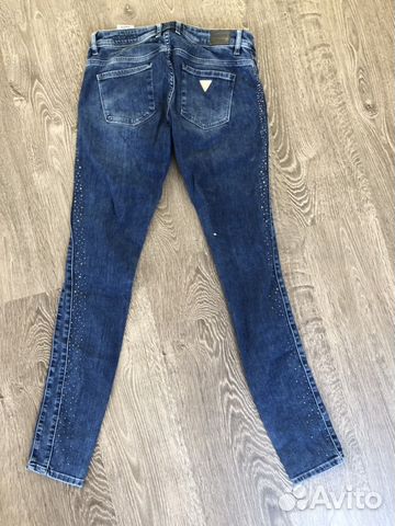 Джинсы женские Guess Джинсы женские Guess