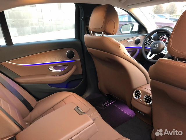 Аренда на свадьбу автомобиля бизнес класса с водит Аренда на свадьбу автомобиля бизнес класса с водит