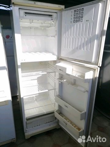 Холодильник Стинол ноуфрост