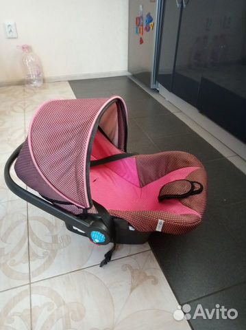 Автомобильное кресло для малыша