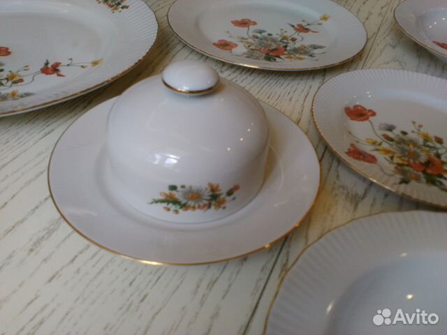 Остатки обеденного сервиза Jlmenau Graf von Henneb