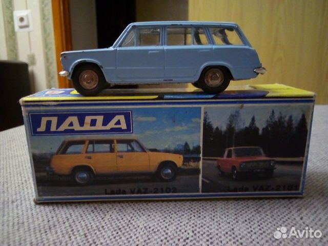 Продам модель 1:43 СССР ваз-2102 а11 без ми Продам модель 1:43 СССР ваз-2102 а11 без ми