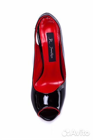 Босоножки кожаные черные.Размеры 36-40 Босоножки кожаные черные.Размеры 36-40