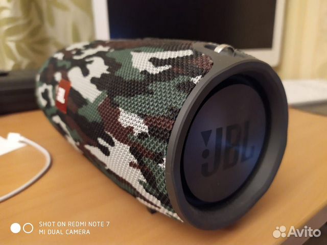 Колонка JBL xtreme