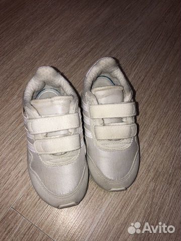 Кроссовки adidas Кроссовки adidas