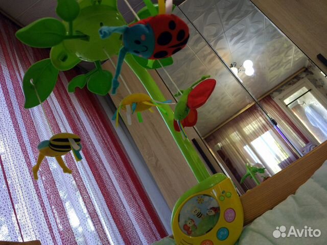 Мобиль в кроватку Мобиль в кроватку