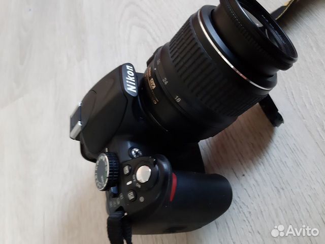 Зеркальный фотоаппарат nikon D3100 с объективом Зеркальный фотоаппарат nikon D3100 с объективом