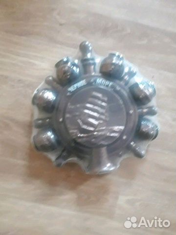 Кувшин со стаканчиками