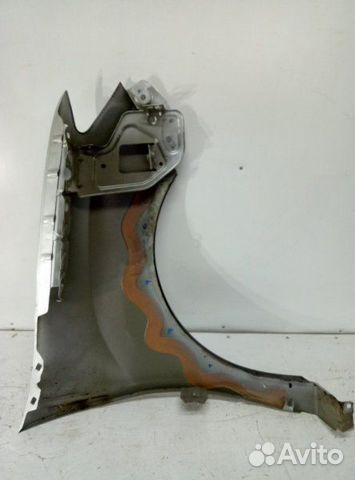 Крыло переднее левое Renault Sandero Stepway - 2 Крыло переднее левое Renault Sandero Stepway - 2