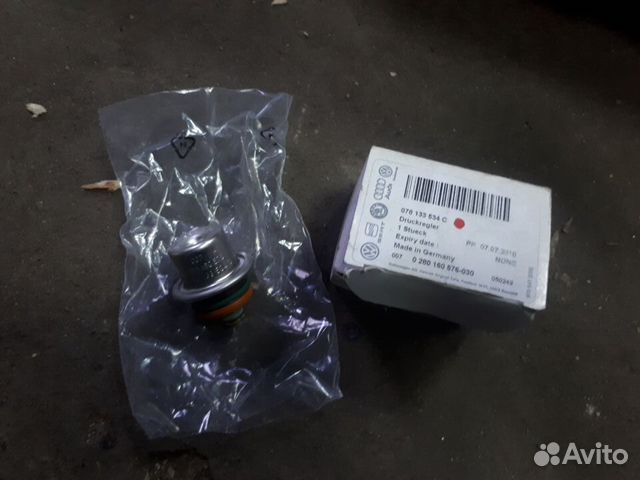 Регулятор давления топлива Audi VW 078133534C VAG