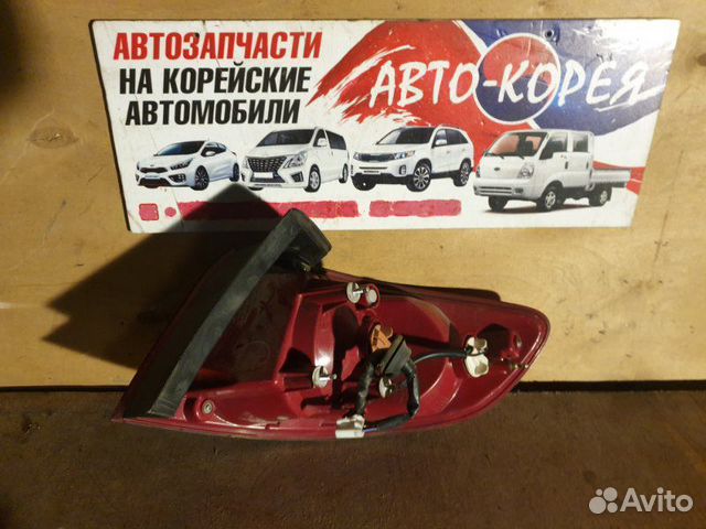 Стоп-сигнал задний левый Hyundai Santa Fe Стоп-сигнал задний левый Hyundai Santa Fe