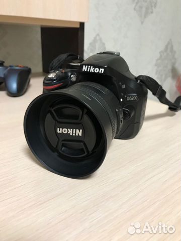 Зеркальный фотоаппарат Nikon D5200