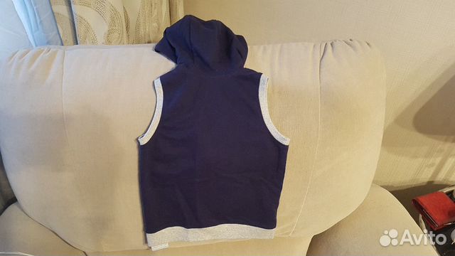Жилетка Mothercare 4-5 лет Жилетка Mothercare 4-5 лет