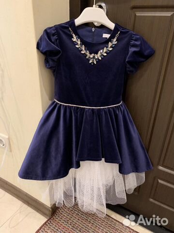 Нарядное платье