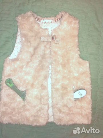 Zara жилет меховой для девушек 164см Zara жилет меховой для девушек 164см
