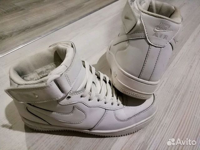 Кроссовки Кроссовки