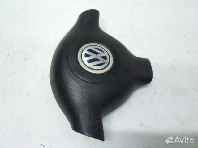 Подушка безопасности в руль Volkswagen Passat B5
