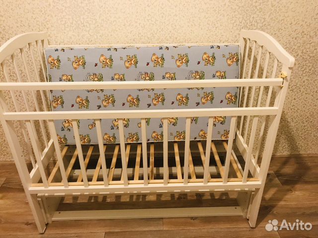 Детская кроватка Детская кроватка