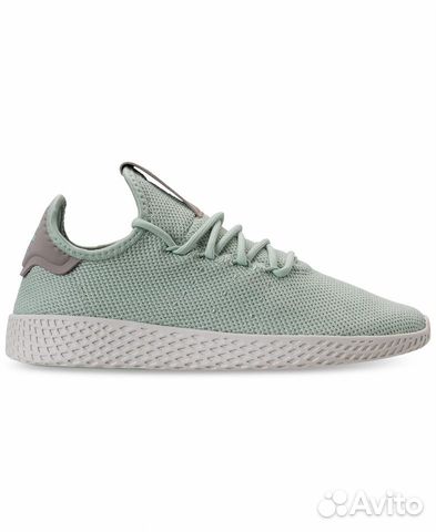 Новые кроссовки Adidas Новые кроссовки Adidas
