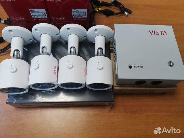 Комплект видеонаблюдения 4 AHD-камеры 8 Мп+DVR+бп Комплект видеонаблюдения 4 AHD-камеры 8 Мп+DVR+бп