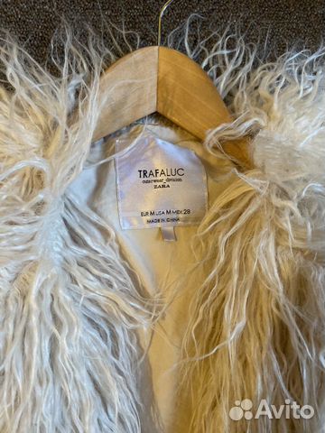 Жилет Zara