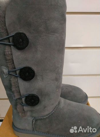 UGG угги, с тремя пуговицами UGG угги, с тремя пуговицами