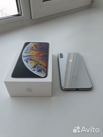 Телефон iPhone