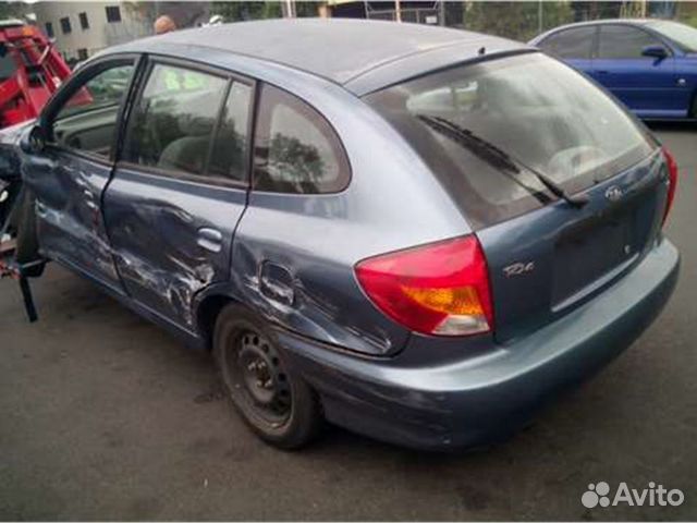 Автомобиль в разборе: KIA Rio 2000-2005