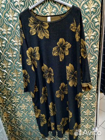 Теплое итальянское платье крупного размера Теплое итальянское платье крупного размера