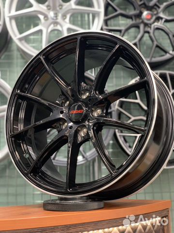 Диски литые r17 5x112 Rays black на шкода Фольксва Диски литые r17 5x112 Rays black на шкода Фольксва
