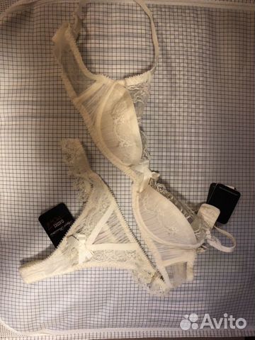 Бюстгальтер и трусики agent provocateur