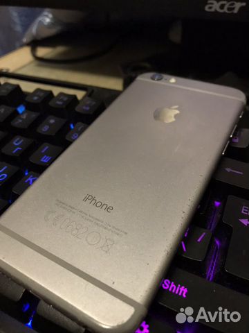 Телефон iPhone Телефон iPhone