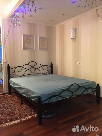 Кровать двуспальная без матраса Кровать двуспальная без матраса