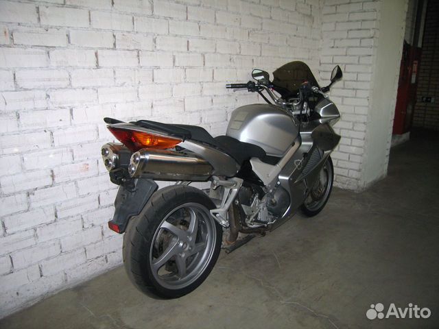Honda VFR 800 2004г из Японии Honda VFR 800 2004г из Японии