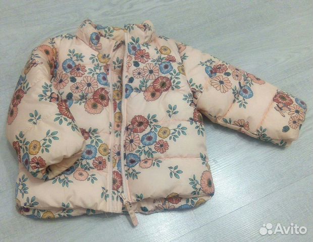 Куртка девочке Н&М