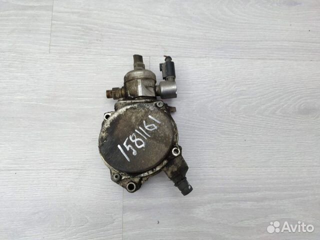Насос вакуумный 06H145100AB VW Passat (B6) 2005-20