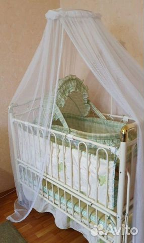 Детская кроватка Детская кроватка