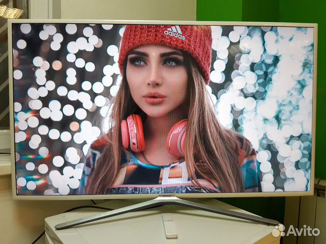 Телевизор SAMSUNG UE49N5510AU Smart-TV Wi-Fi, 124с