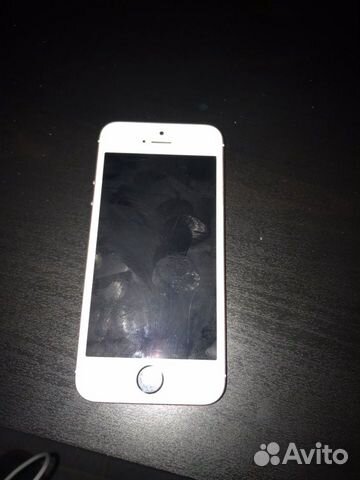 Телефон iPhone