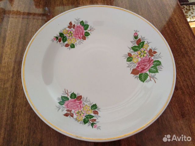 Блюдо фарфоровое СССР