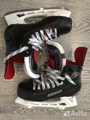 Коньки bauer vapor x500 6.5d Коньки bauer vapor x500 6.5d